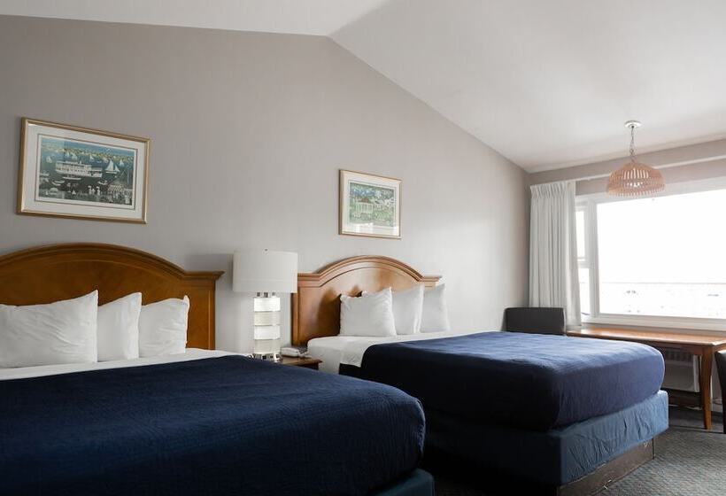 디럭스 룸, Admiral Motel