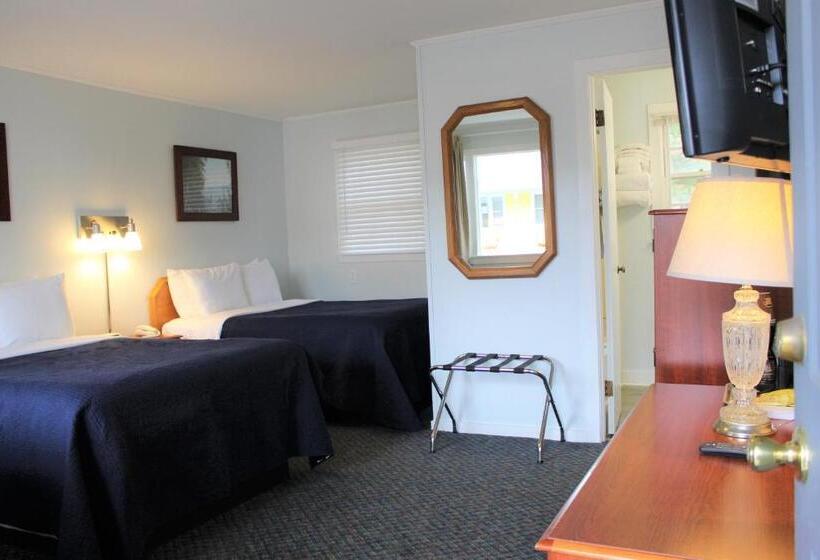 스탠다드 룸 더블 침대 2개, Admiral Motel