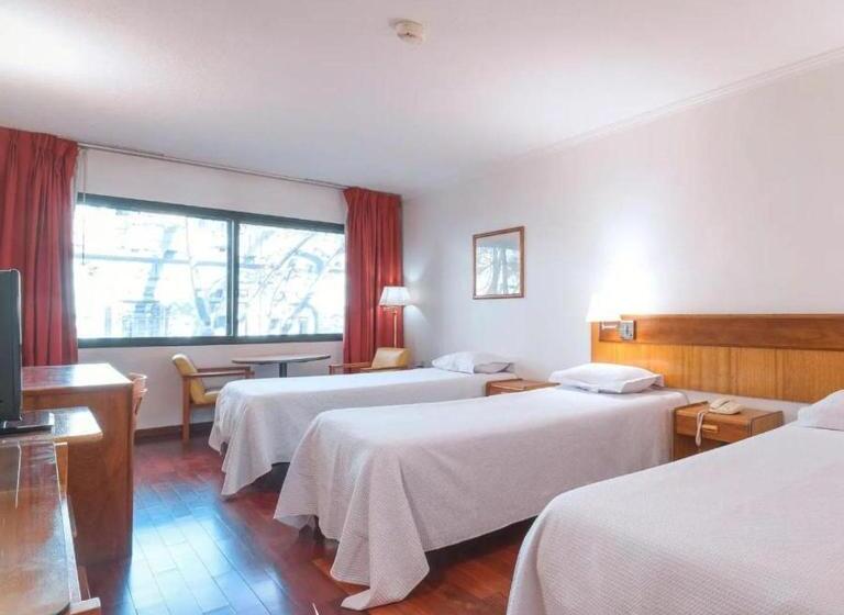 Номер Стандарт Трехместный, Balmoral Plaza