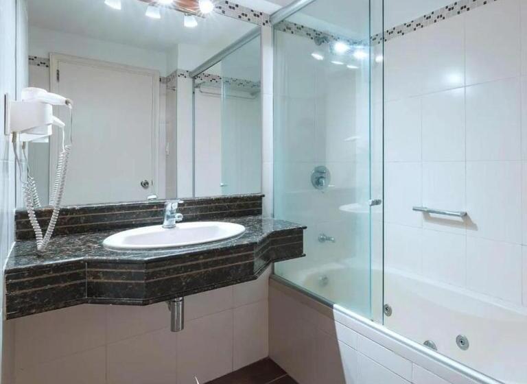 Номер Стандарт Трехместный, Balmoral Plaza