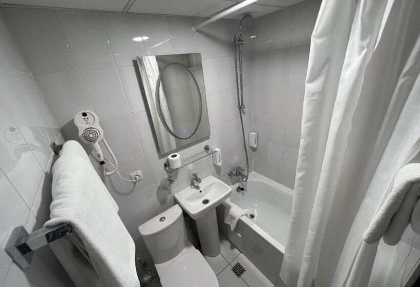 اتاق سوپریور, Black Sea Central