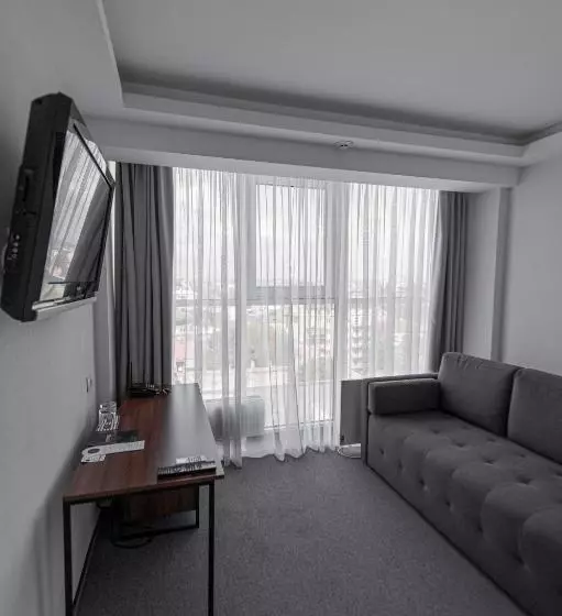 Junior Suite, Black Sea Central