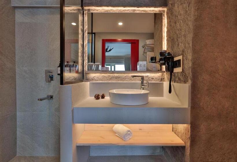 バルコニー付きスタンダードステューディオ, Kartal