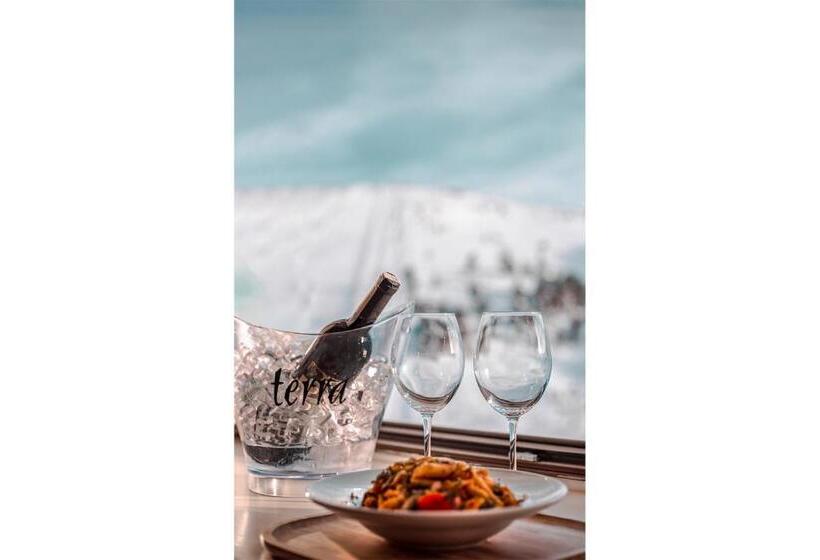 スイート（家族用）, Kartal