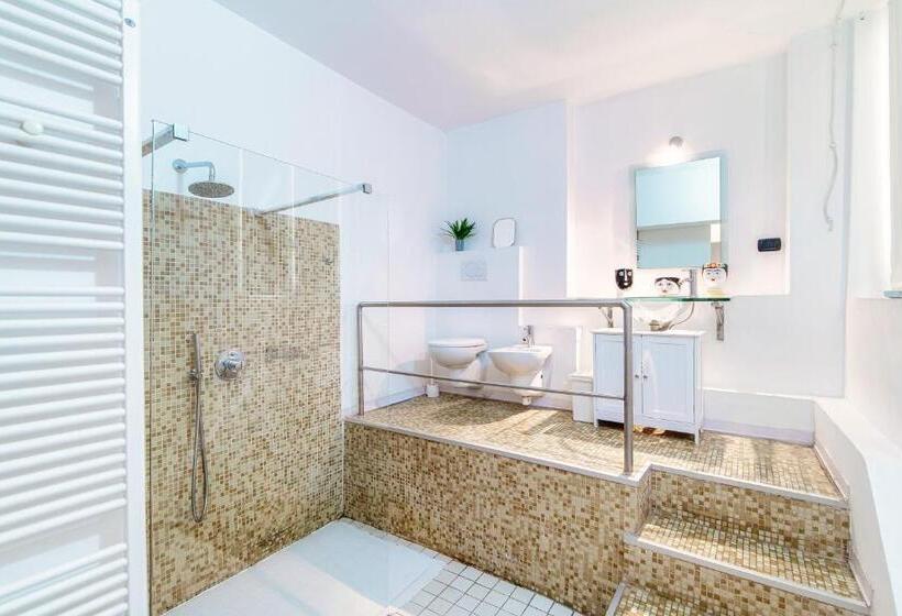 Семейный Номер, Joivy Al Duomo Guest House