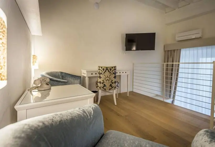 اتاق لوکس, Residenza Alessandra