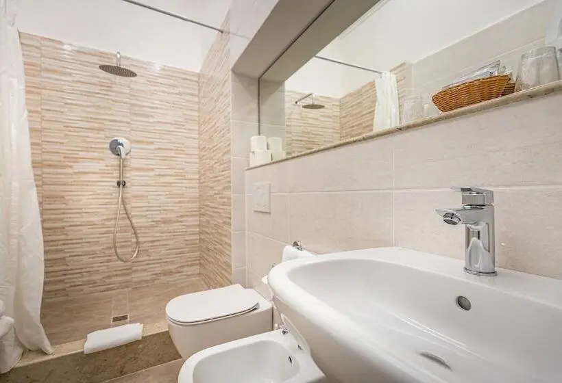 اتاق لوکس خانوادگی, Residenza Alessandra