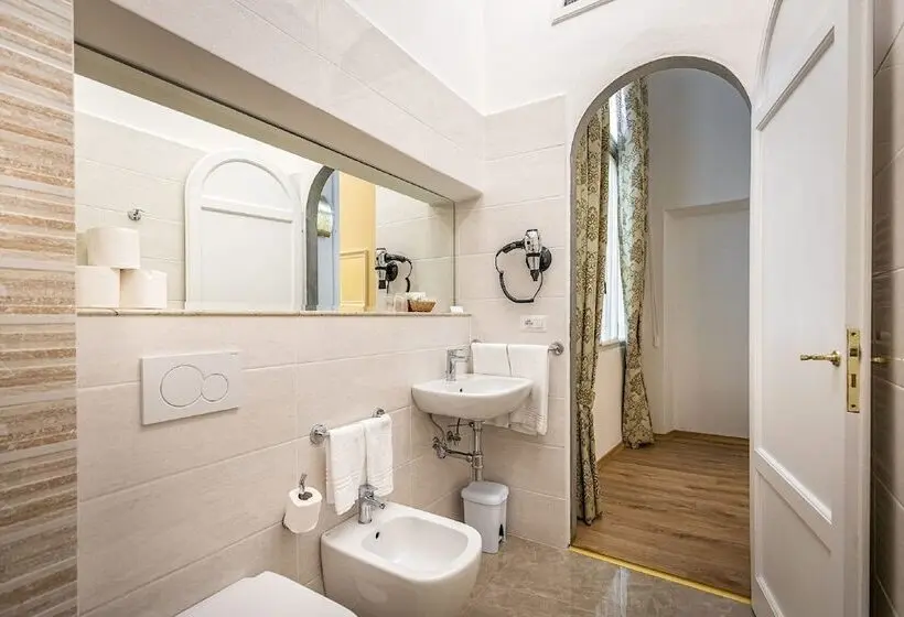 اتاق لوکس خانوادگی, Residenza Alessandra
