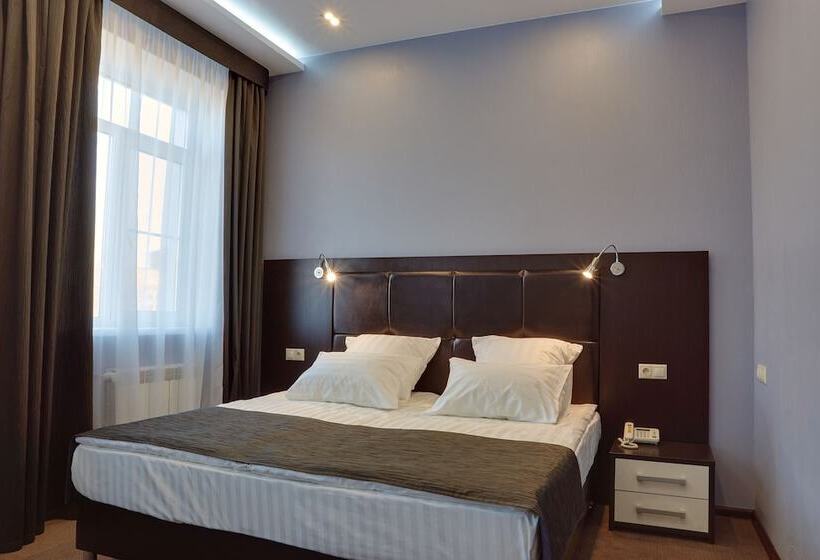 디럭스 스튜디오, Prestige Hotel Seven Kings