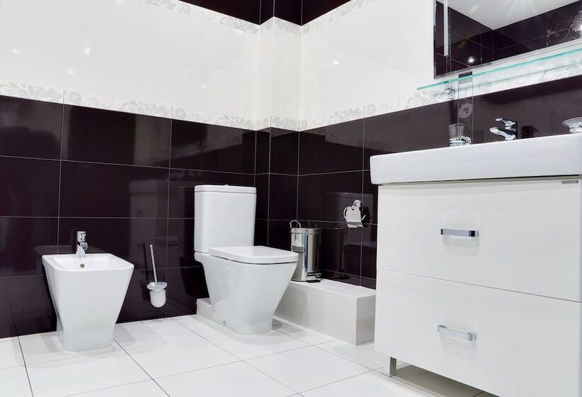 Люкс, Prestige Hotel Seven Kings