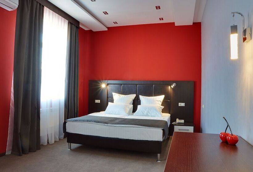 스위트, Prestige Hotel Seven Kings