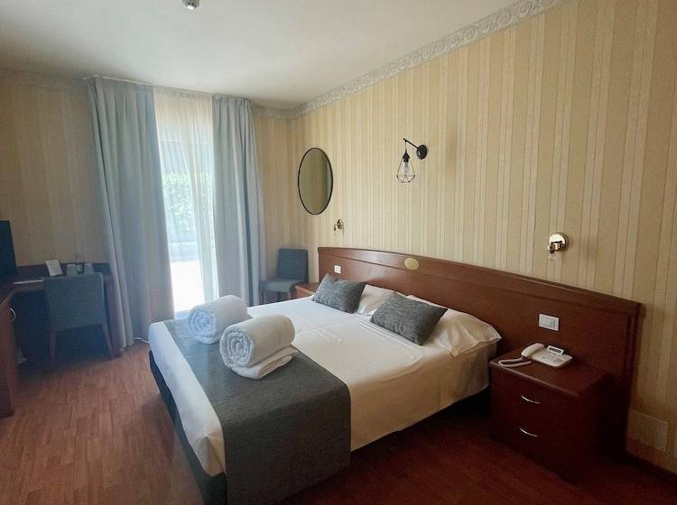 발코니 수피리어 룸, Al Sole Bardolino