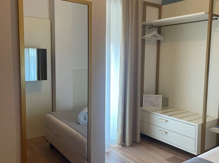 발코니 스탠다드 싱글 룸, Al Sole Bardolino