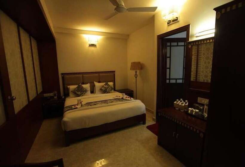 스위트, Grand Cascade Chennai