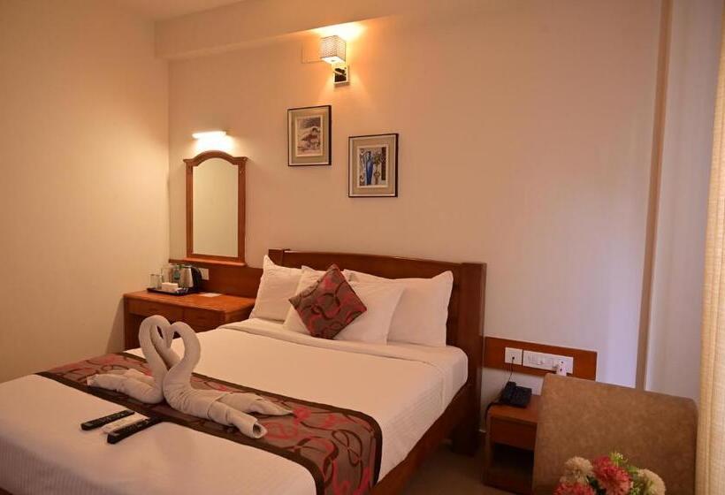 스탠다드 룸, Grand Cascade Chennai