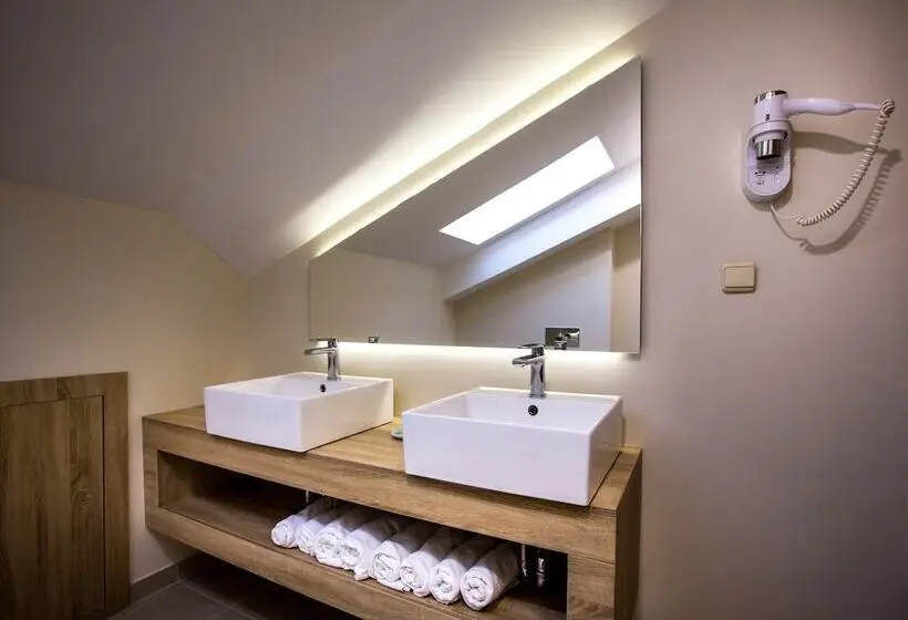 ファミリールーム, Luxury Suites Bellevue