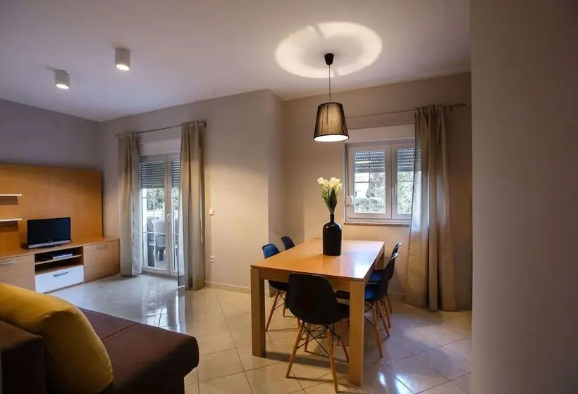 ファミリールーム, Luxury Suites Bellevue