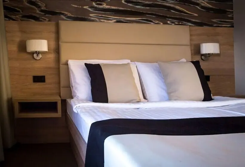 スタンダードルーム, Luxury Suites Bellevue