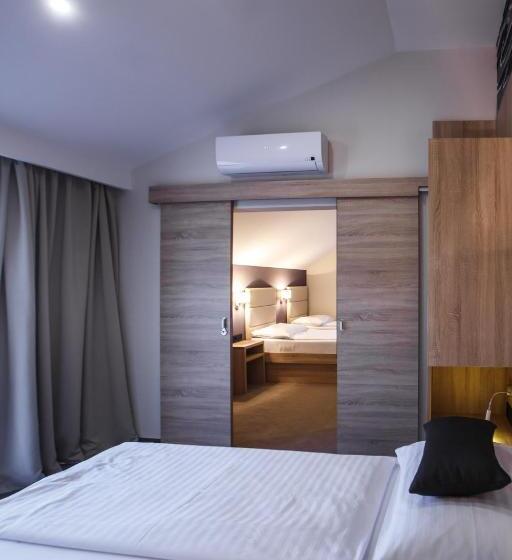 Family Suite, Luxury Suites Bellevue