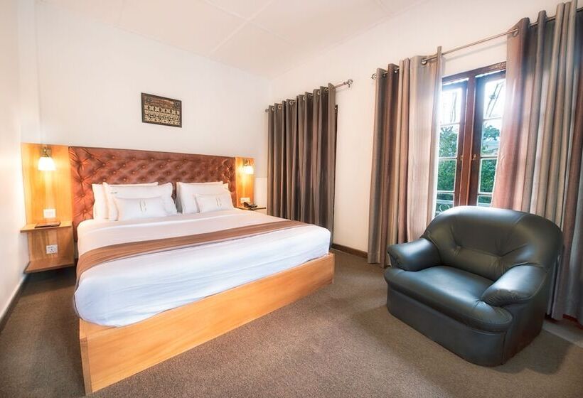 Deluxe Room, Elia Hills