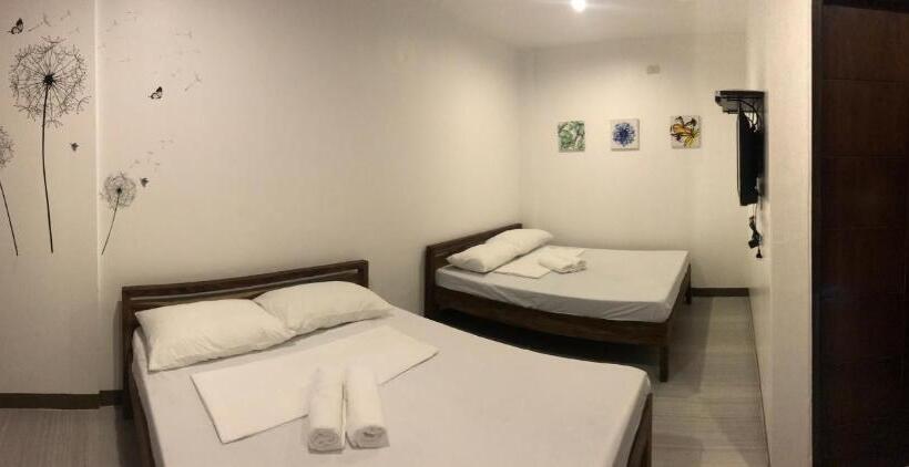 חדר משפחתי, Seabreeze Beach Lodge