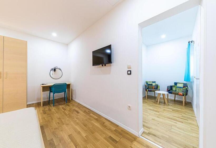 חדר דלוקס, Split Citys