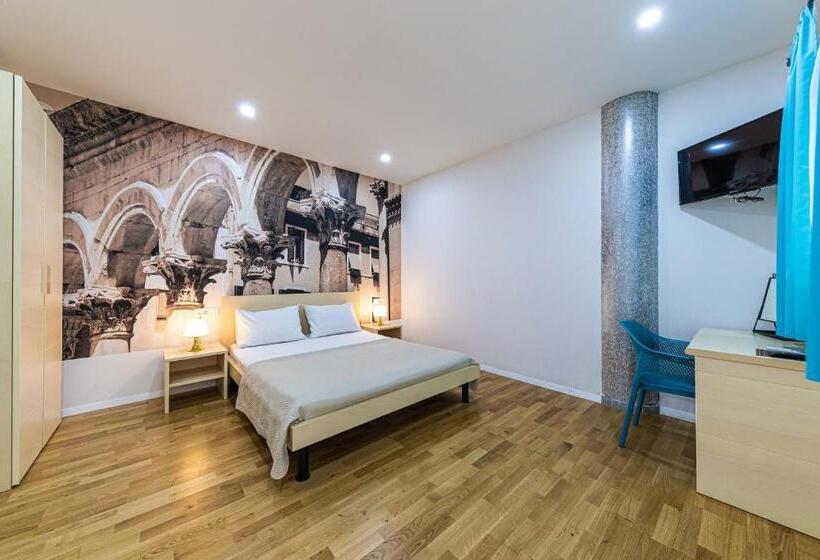 חדר דלוקס, Split Citys