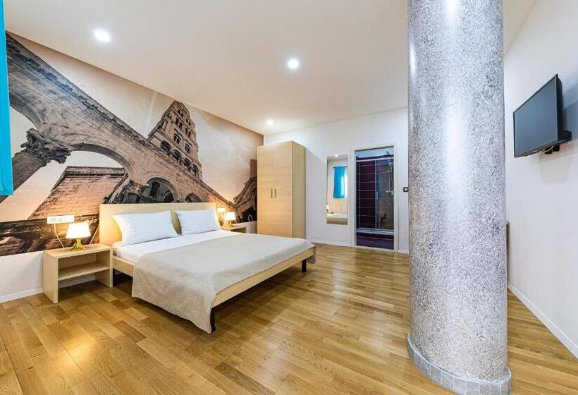 חדר סטנדרט, Split Citys