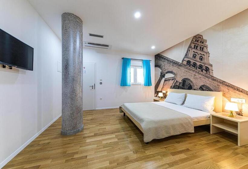 חדר סטנדרט, Split Citys