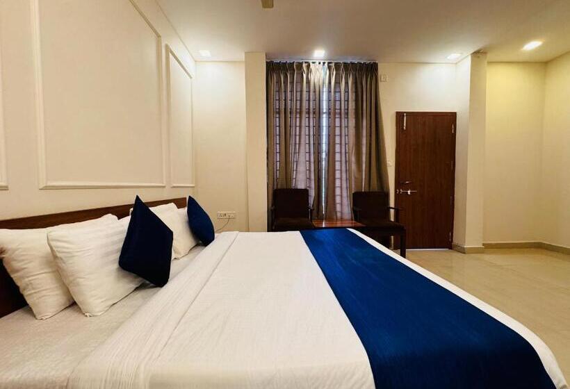 اتاق لوکس, Suryodaya