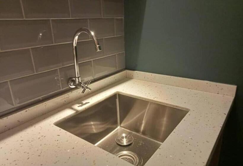 Standart Stüdyo, Smile Hotel Cheras Taman Segar