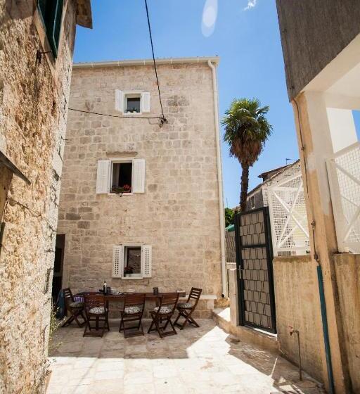 Villa 3 Chambres, Villa Lucia