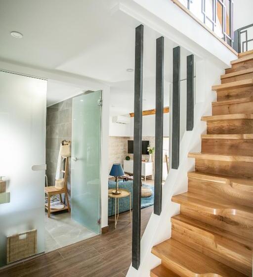 דירת חדר, Villa Lucia