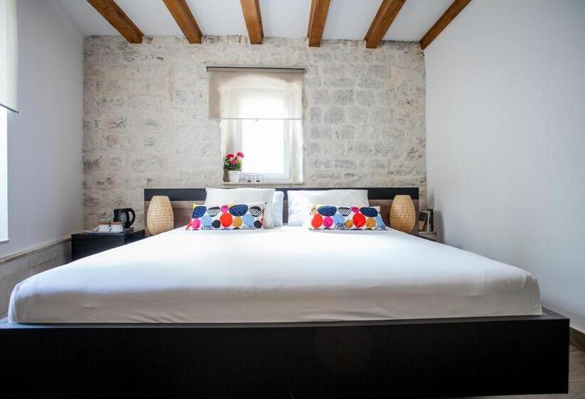 Chambre Standard Rez-de-chaussée, Villa Lucia