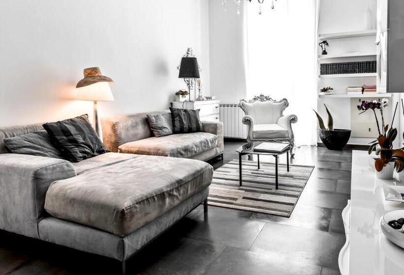 חדר סטנדרט לשלושה, B&b Siracusa