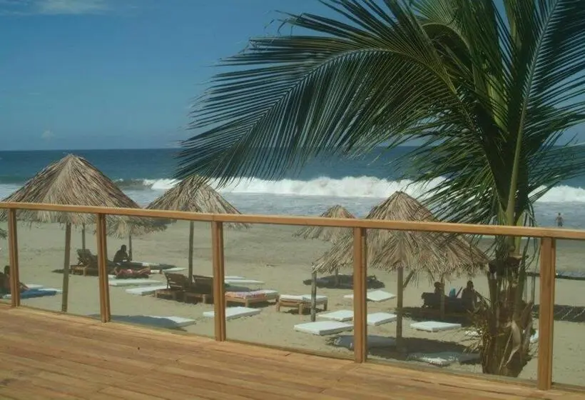 スタンダードルーム, Costa Blanca Mancora