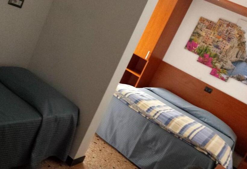 غرفة سوبيريور, Europa