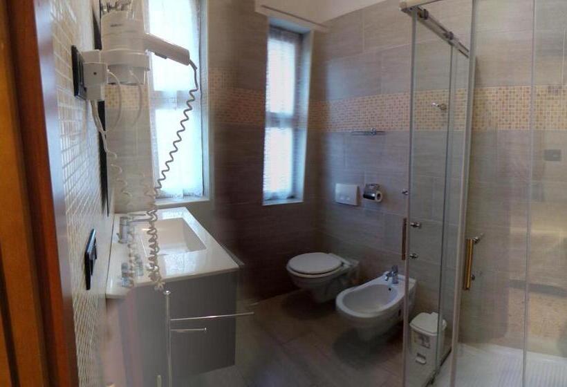 침실 2개 아파트, Europa