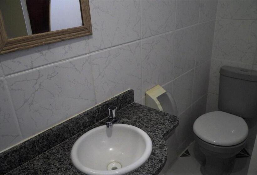 经济房, Pousada Porto Dos Corais