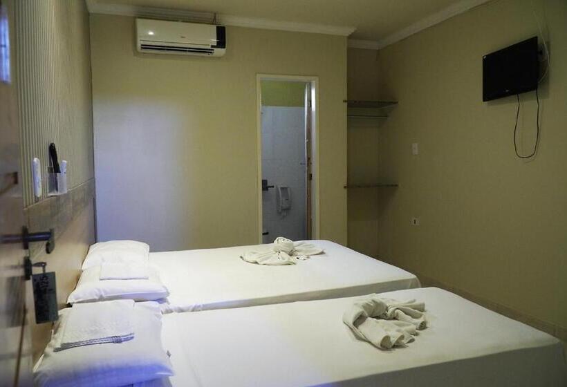 经济型三人房间, Pousada Porto Dos Corais