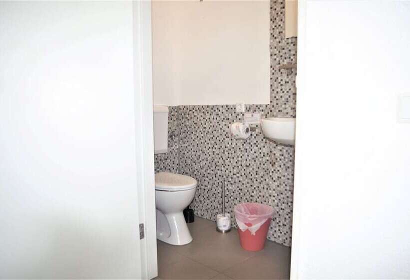 استودیوی استاندارد, Willemstad Resort