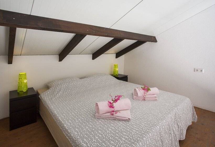 استودیوی لوکس, Willemstad Resort