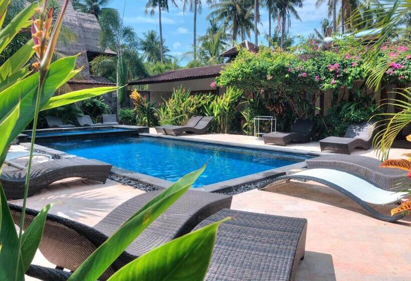Трехместный Номер Стандарт Вид на Бассейн, Gili Air Bungalows