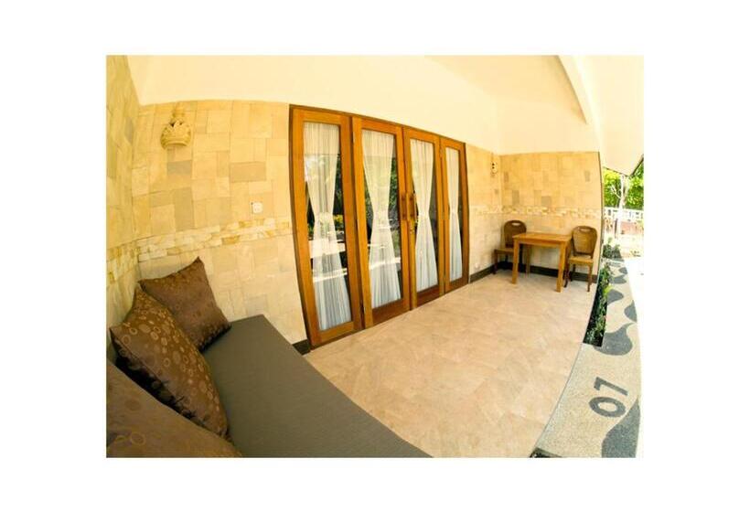 Трехместный Номер Стандарт с Балконом, Gili Air Bungalows