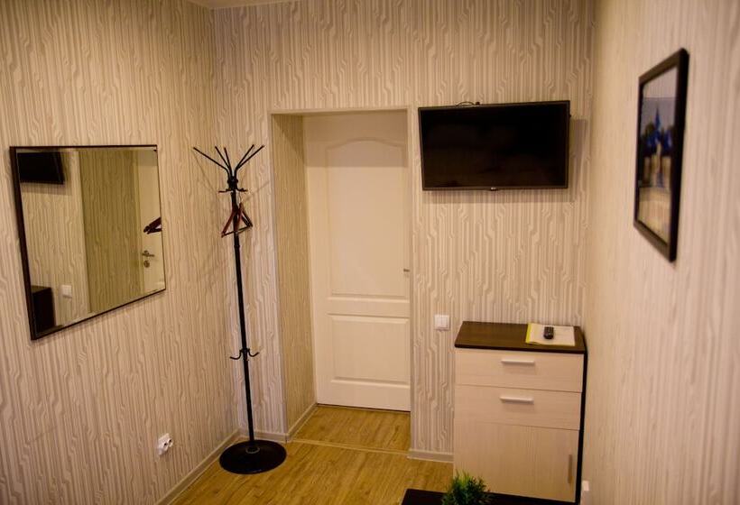 اتاق اکونومی با حمام مشترک, Guest House Alyans