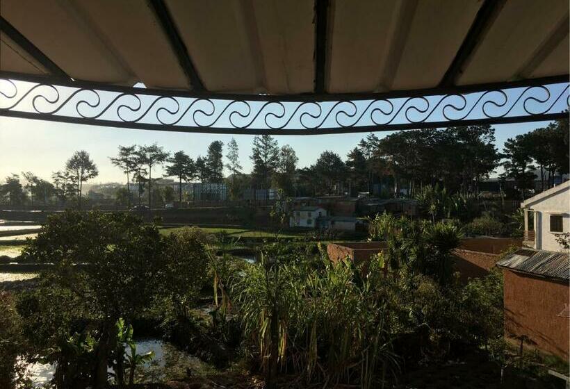 اتاق استاندارد, Homelidays