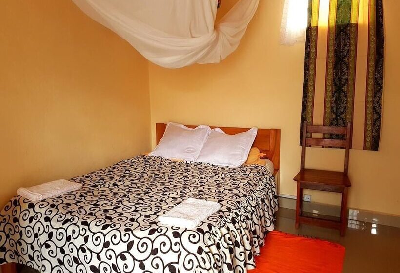 بانگلوی استاندارد, Homelidays