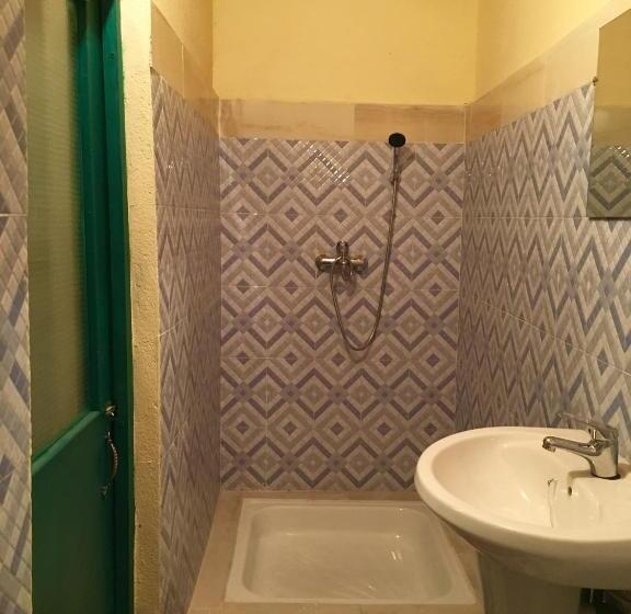 بنگله خانوادگی, Homelidays