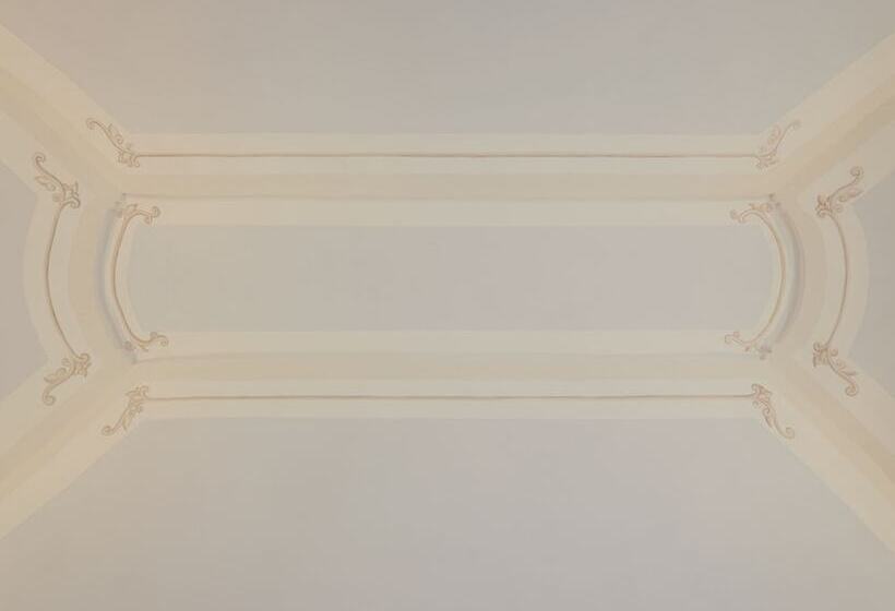 小型套房, Palazzo Degli Abati