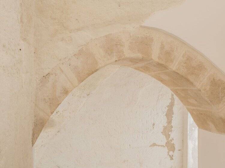 标准间, Palazzo Degli Abati